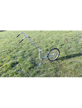 Houe maraichère (pousse-pousse communal)